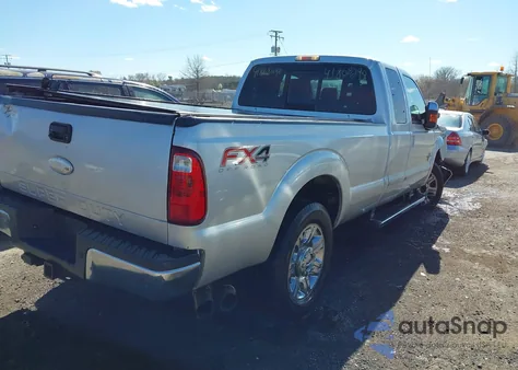 2012 Ford F-250 Lariat из США, поврежденный, VIN 1FT7X2BT5CEB37441